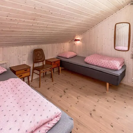 House Semesterbostad *