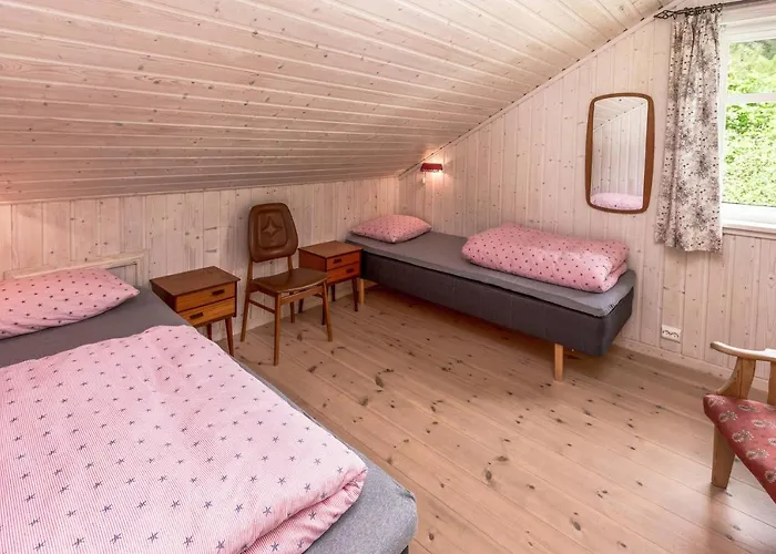 House Semesterbostad *