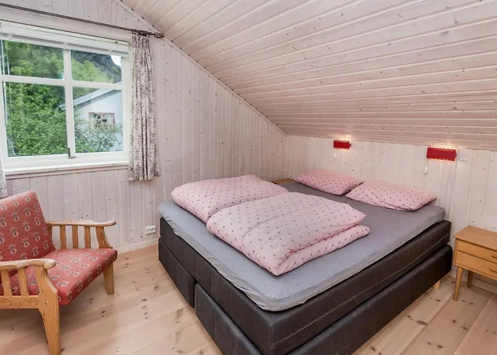 House Semesterbostad *